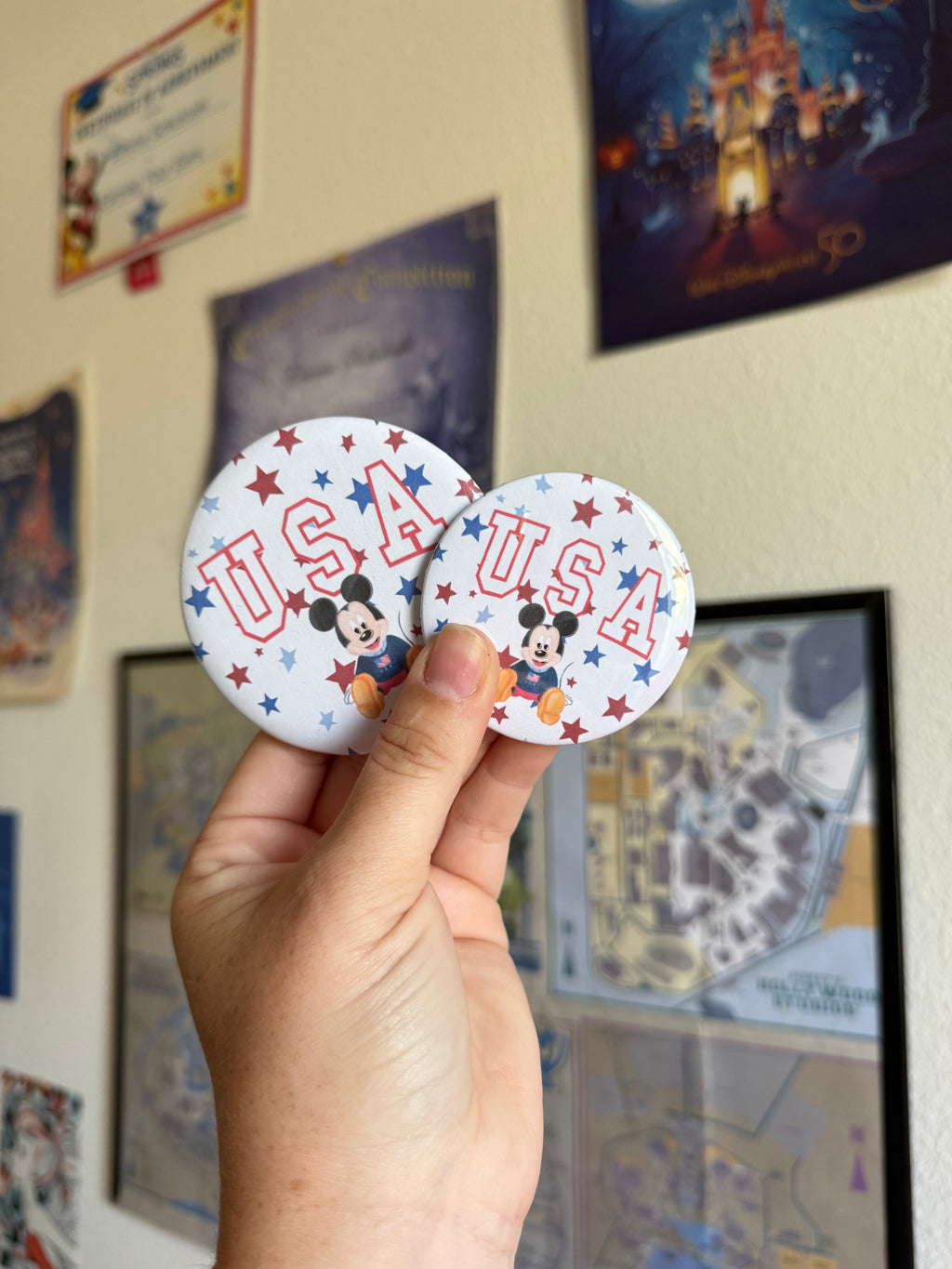 Red, White, and Mouse - 3 Inch