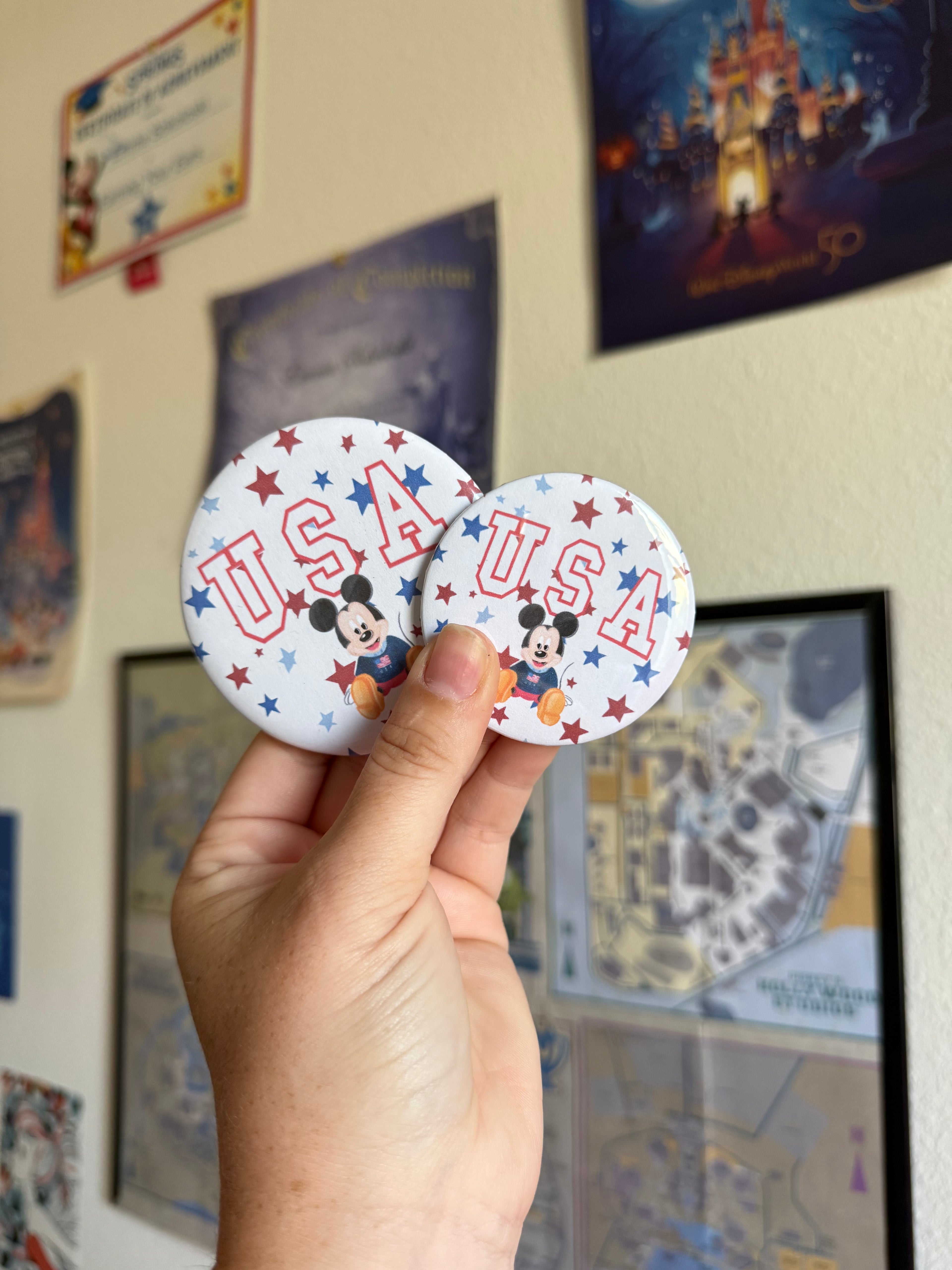 Red, White, and Mouse - 3 Inch